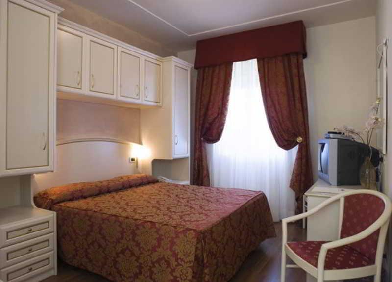 Hotel Viscardo Forte dei Marmi Extérieur photo